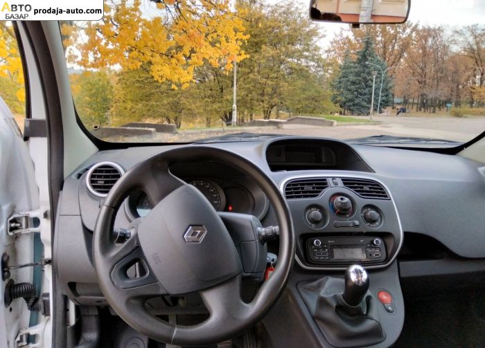автобазар украины - Продажа 2013 г.в.  Renault Kangoo 1.5 dCi MT (90 л.с.)