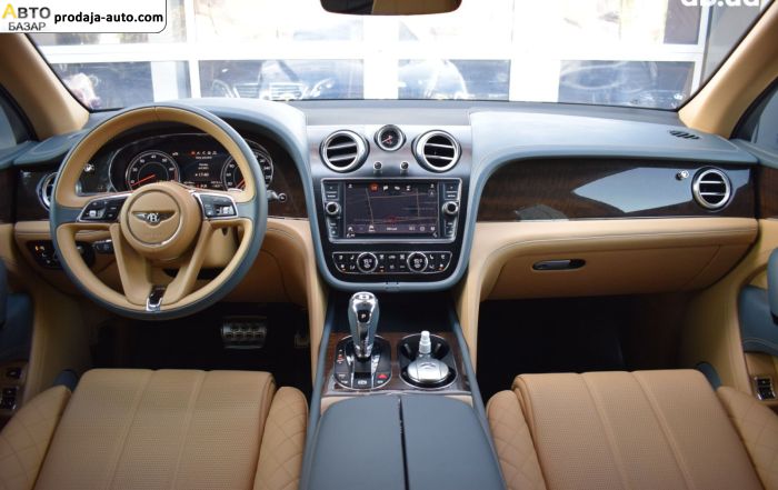 автобазар украины - Продажа 2017 г.в.  Bentley  6.0 AT 4x4 (608 л.с.)