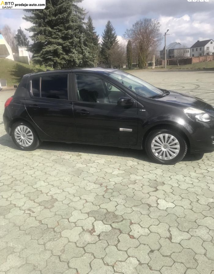 автобазар украины - Продажа 2011 г.в.  Renault Clio 1.5 dCi MT (85 л.с.)